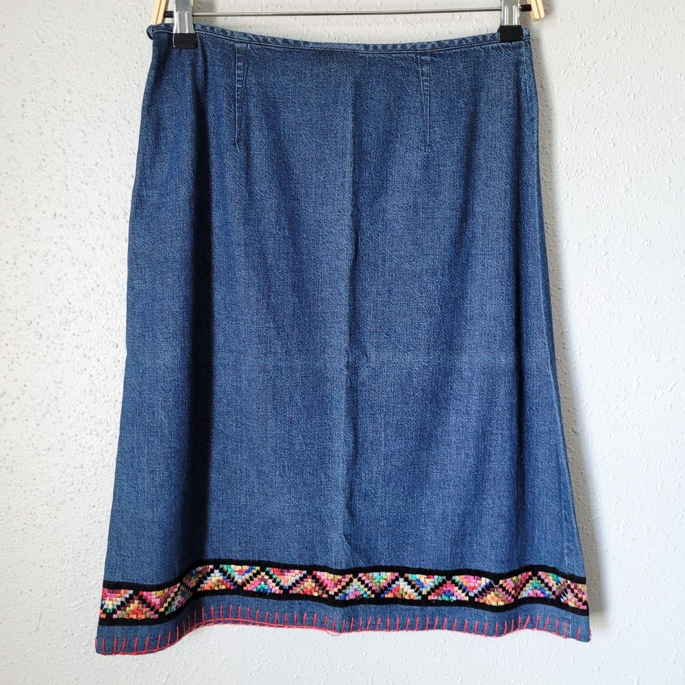 Vintage Denim Old School Knee Length Multicolored Embroidered Trim Skirt Size 4